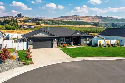 Image de Manzanita Casita w/ private heated pool & hot tub!