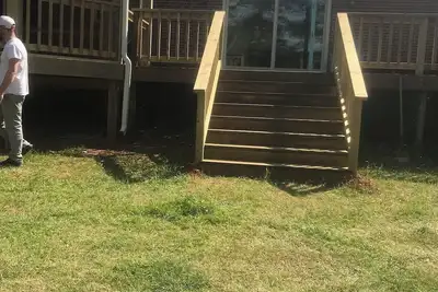 Image de 6br 3. 5 Ba Lakefront w/ boathouse