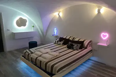 Image de Family apartment located in the very central area from the nightlife.