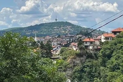 Image de A Peaceful and Spacious Getaway in Sarajevo