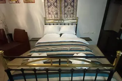 Image de Esprit andalou, Maison espagnole andalouse au cœur de Tétouan avec fibre optique