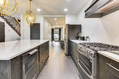 Image de Uptown Lexington Stay, Vineyards & Shopping Nearby