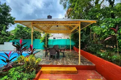 Image de The Celeste Villa: Elegant 3bhk Retreat, Private Pool, Mountain view.