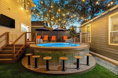 Image de The Backyard Bliss - 4br Heated Pool & Ping Pong