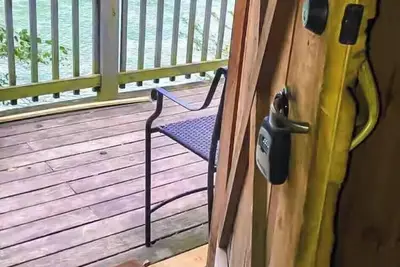 Image de Current River Cabin, On the Water, Fishing, Swimming, Relaxation.