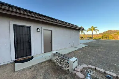 Image de Guest House -Golf Club of California -Monserate Winery -Pala Mesa Golf -360 View