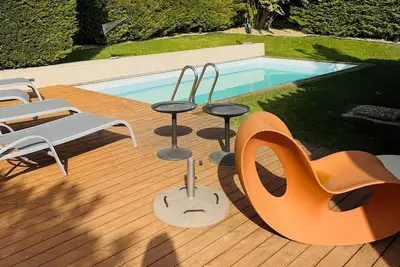 Image de Luxury House on the Cliff