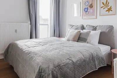 Image de Modern Studio in Old Town – Balcony & Fast Wi‑Fi