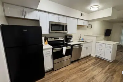 Image de Modern Stay Near Uams, Downtown & Attractions