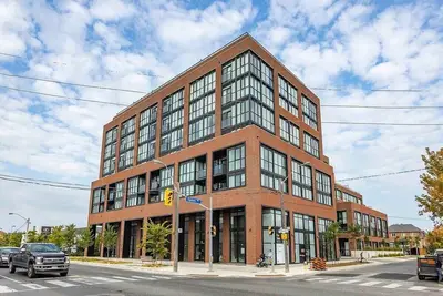 Image de Contemporary Stays in the Heart of the Stockyards