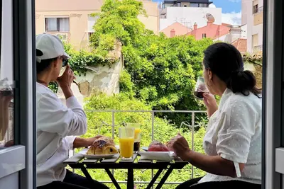 Image de Design in the Historic Center | 30 min from Lisbon