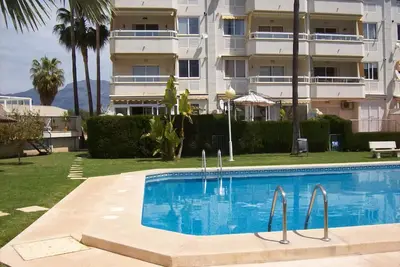 Image de Spacious 3-bedroom apartment with  Indoor and outdoor swimming pool.
