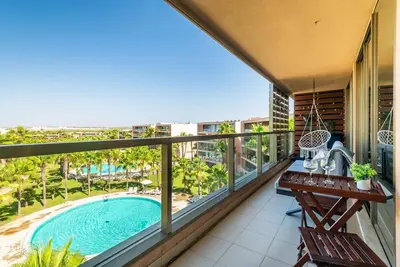 Image de Appartement 'Salgados Beach Paradise' avec piscine partagée, Wi-Fi et climatisation