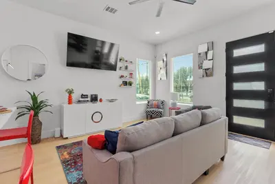Image de Elevated Luxury 3br • Mins to Nrg • Med Center • Downtown • Grb