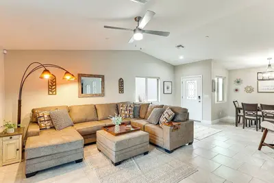 Image de 'Havasu Palisades'! Home w/ Pet-Friendly Yard