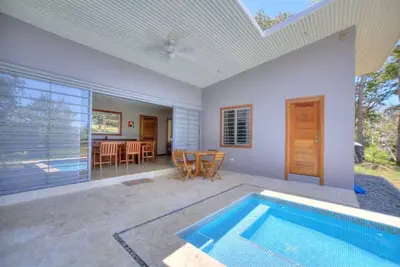 Image de Cheerful 3br Villa with Pool