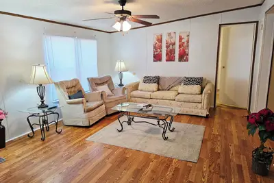 Image de 3-bedroom mobile home in delightful community