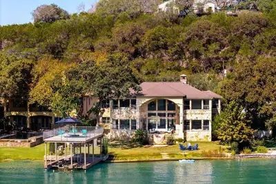 Image de Ski Shore Shak: Waterfront + Private Boat Dock