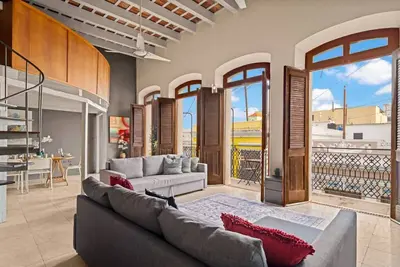 Royal Imperial | Balcony Private | Old San Juan