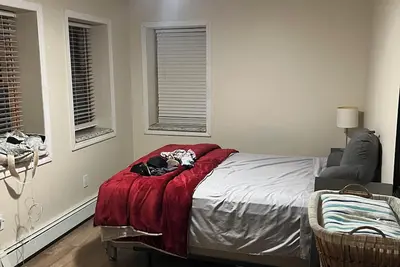 Image de Fabulous 3-bedroom apartment with Ac in Nyack, 1 block walk to Main St.