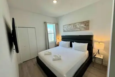 Image de The Sun-Kissed Retreat / near Disney