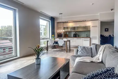 Image de Spacious / central / fully equipped / buses nearby