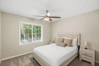 Image de Crest at East Cobb 1828 Relaxing, Comfy 2Bd 2Bt