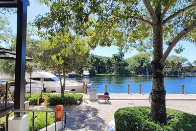 Image de Spacious 3br/2ba Apt near Downtown & Va Hospital