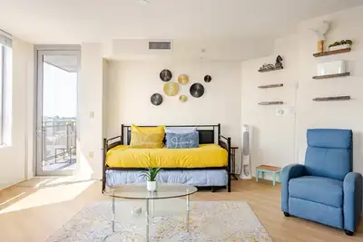 Image de Dtss LuxePad 2b2b with Rooftop Pool Dc View Lounge