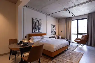 C Living 3 - Almalqa
