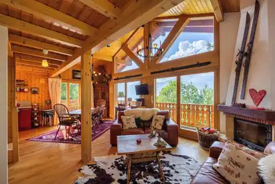 Image de Chalet authentique pour 8 personnes avec vue somptueuse