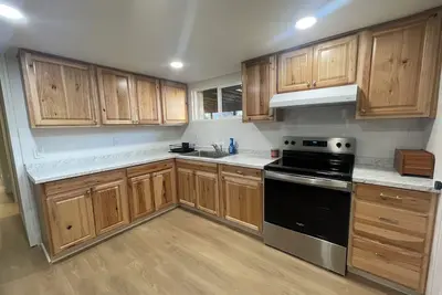 Image de The Nest - Duplex Bottom Unit w/ Full Kitchen and Laundry