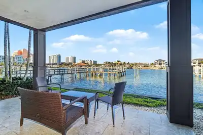 Image de Lavish Condo with WiFi Patio Shared Hot Tub Pool and Intracoastal Waterway View