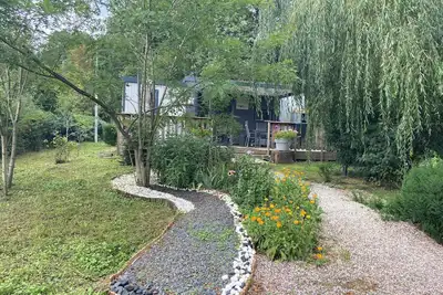 Image de Mobil home à la campagne pêche lapins et poules \nanimaux de compagnie acceptés