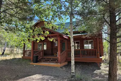 Image de Aspen Grove Cabin Retreat