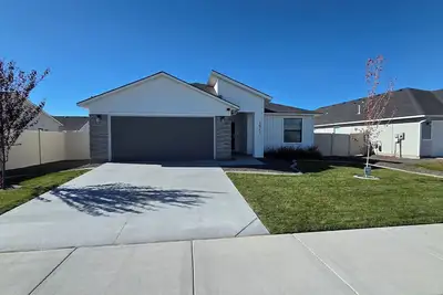 Image de 2+bedroom home Caldwell Id Easy access restaurants shopping nearby cats welcomed