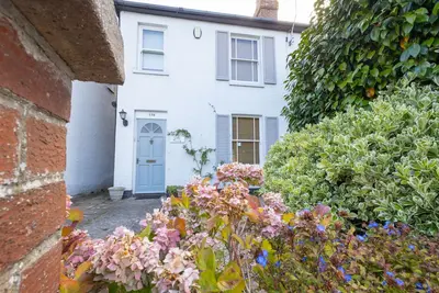 Image de Little Mooring - a homely, three bedroom cottage located on Fisherman's Bank in Mudeford