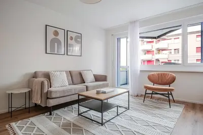 Image de Blueground | Dietikon, balcony, nr Lindenplatz