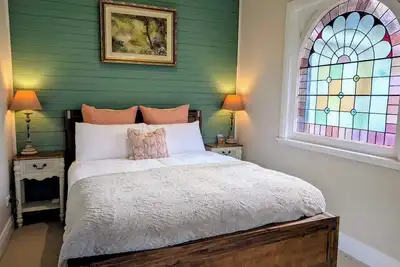 Image de The Wildflower Cottage - 5 minutes to the heart of the Blue Mountains