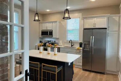 Image de Charming 2-bedroom house close to Quincy University and Blessing hospital