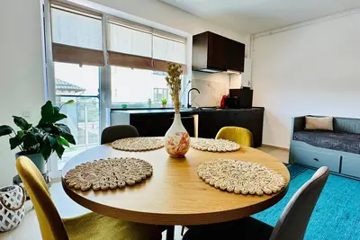 Image de Enchanting studio with Ac in charming Otopeni - Tunari