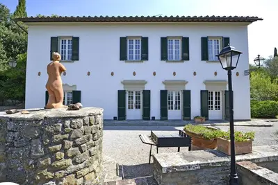 Image de Vacation home for 14 guests with 250m² in Cortona (296644)