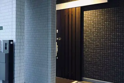 Image de Walking distance from Kyocera Dome! Good access to Umeda, Usj, Namba, Shinsaibashi. 6 people + free parking. Bathroom Tv, dishwasher, washing machine, dryer, bidet, air conditioner, Tv, tableware, etc!