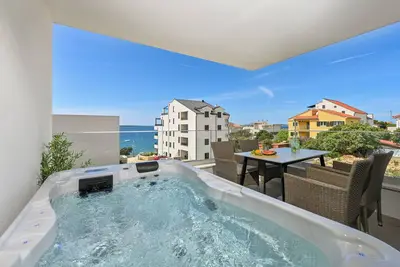 Image de Two-Bedroom Apartment Amarilis with Terrace and Jacuzzi