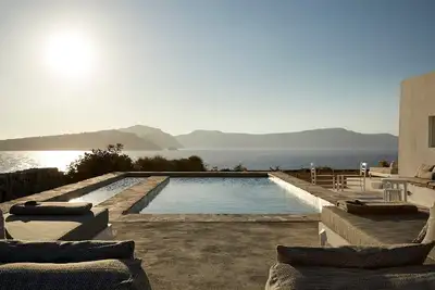 Image de Majestic Therasia Villa | Villa Calypso | Breathtaking Sea Views | Private.