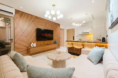 Image de New - Central 1br-Kingsize, Ac & Terrace / Parking