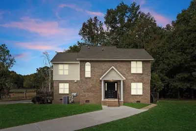 Image de Bright & Cozy 2br Home on Vrbo