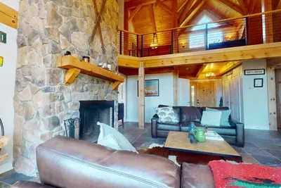 Image de Luxury Stratton Getaway-On Shuttle, Prime Location!