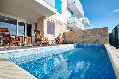 Image de Superbe maison à Privlaka avec sauna