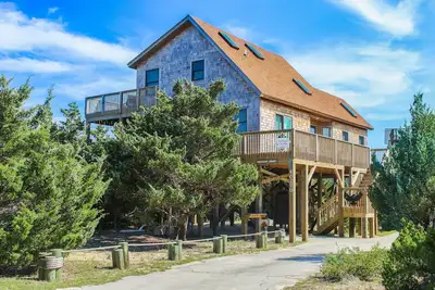 Image de 4 bedroom house w/ WiFi, Ac, private W/D